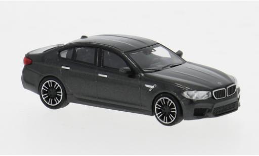 Modelauto Bmw M5 berline (F90) metallic grijs 2018 1/87 Minichamps