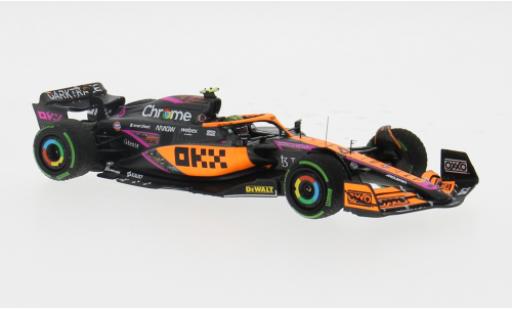 Modelauto McLaren F1 MCL36 No.4 Team formule 1 GP Singapur 2022 1/43 Minichamps