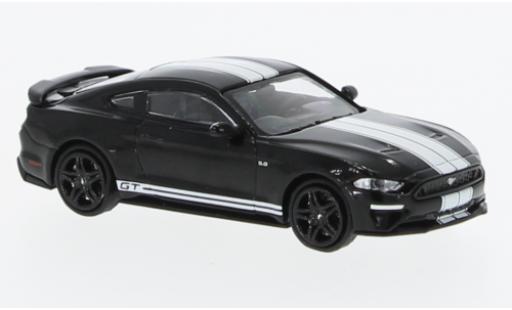 Modelauto Ford Mustang GT zwart/wit 2018 1/87 Minichamps