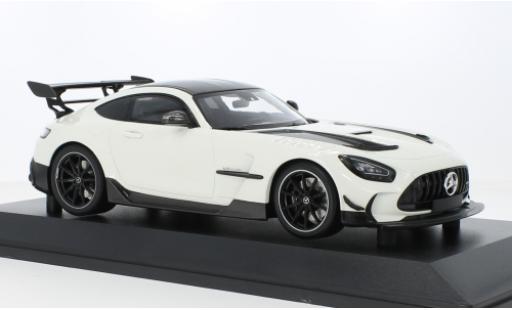 Modelauto Mercedes AMG GT Black Series metallic wit 2020 1/18 Minichamps