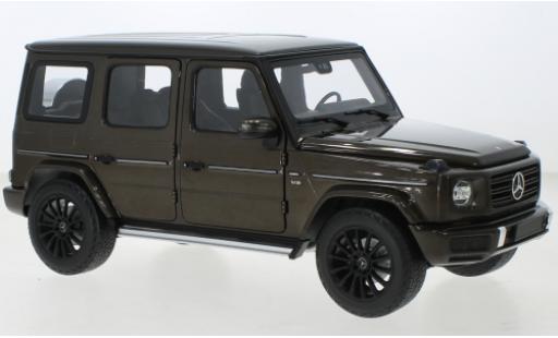 Modelauto Mercedes Classe G Base (W463) metallic bruin 2020 1/18 Minichamps