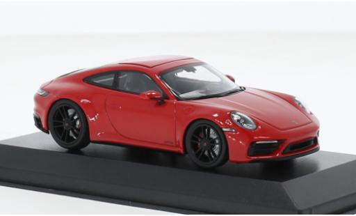 Modelauto Porsche 911 GTS Carrera 4 rood 2019 1/43 Minichamps