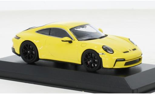 Modelauto Porsche 911 GT3 Touring geel 2022 1/43 Minichamps