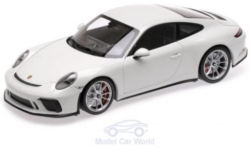 Modelauto Porsche 911 GT3 Touring wit 2018 1/18 Minichamps
