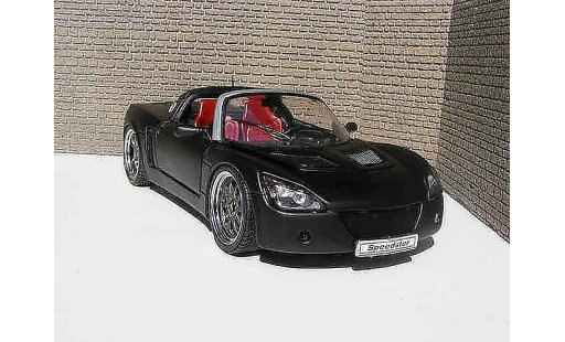 Opel Speedster Base 1/18 Welly zwart blackhawk modelauto
