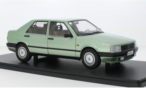 Modelauto Fiat Croma Turbo i.e. 2.0 metallic groen 1988 1/18 Mitica