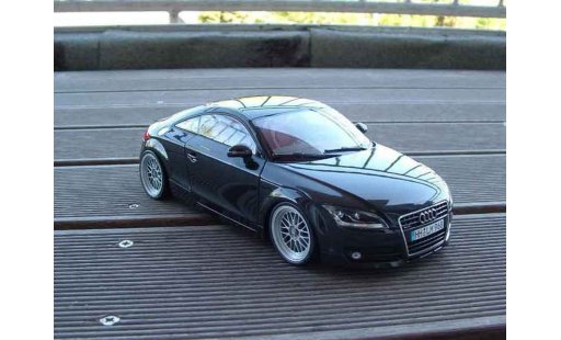 Audi TT coupe 1/18 Minichamps jantes bbs modelauto