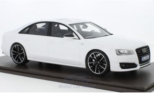 Modelauto Audi S8 plus wit 2017 1/18 Motorhelix
