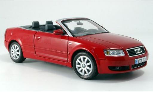 Modelauto Audi A4 cabriolet rood 2004 1/18 Motormax