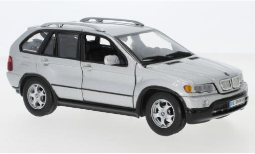 Modelauto Bmw X5 suv (E53) grijs 1/24 Motormax