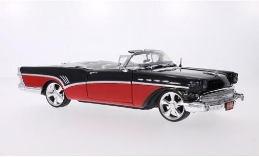 Modelauto Buick Roadmaster tuning zwart/rood 1957 1/18 Motormax