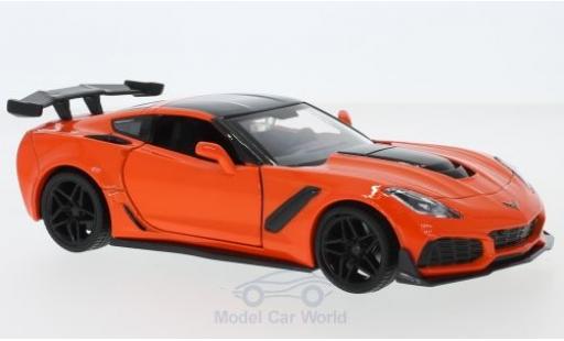 Modelauto Chevrolet Corvette ZR1 oranje/zwart 2019 1/24 Motormax