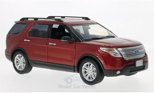 Modelauto Ford Explorer XLT rood 2015 1/18 Motormax