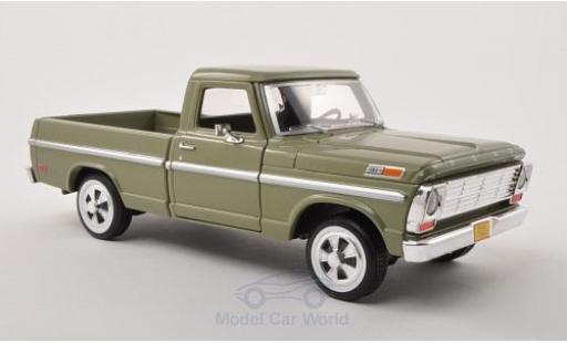 Modelauto Ford F-100 Pickup 00 Pick Up metallic groen 1969 zonder Vitrine 1/24 Motormax