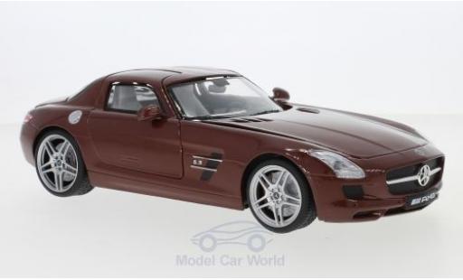 Modelauto Mercedes SLS Coupe AMG (C197) metallic bruin 1/18 Motormax