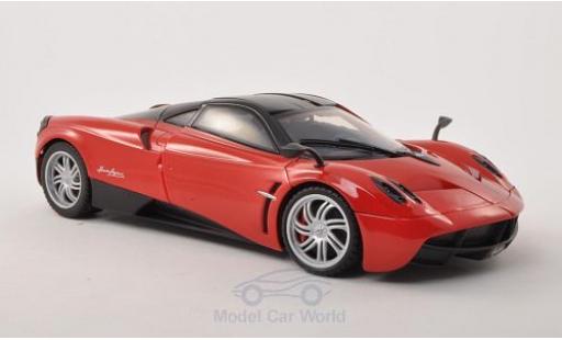 Modelauto Pagani Huayra Base rood/zwart 1/18 Motormax