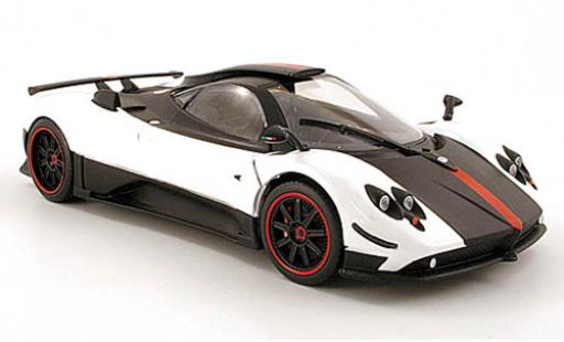 Modelauto Pagani Zonda Cinque wit/zwart 1/18 Motormax