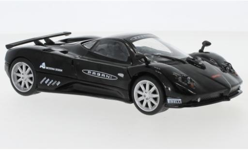 Modelauto Pagani Zonda F zwart/Dekor Nuerburgring 1/24 Motormax