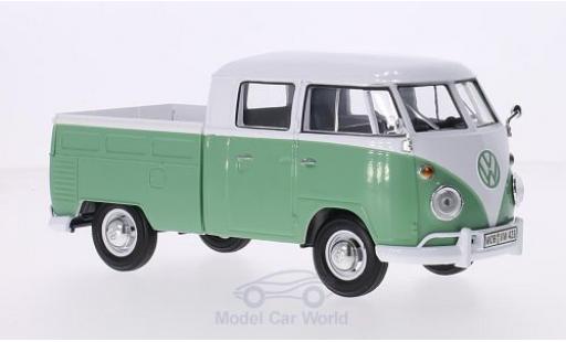Modelauto Volkswagen T1 Base DoKa wit/groen 1/24 Motormax