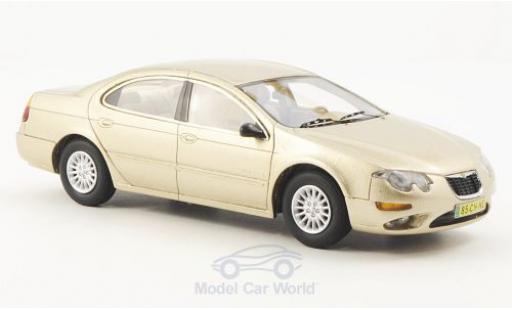 Modelauto Chrysler 300M Sedan metallic beige 2002 1/43 Neo