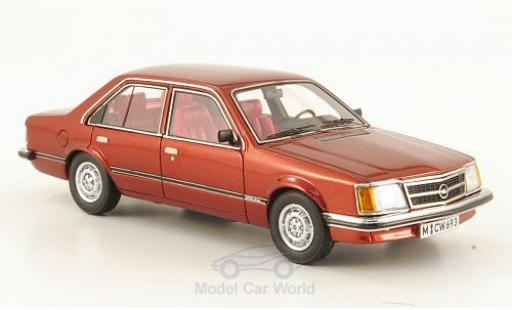 Modelauto Opel Commodore C 2.5 S rood 1978 4-T&Atilde;&frac14;rer 1/43 Neo