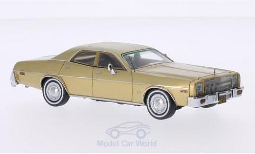 Modelauto Plymouth Fury Base 4-Door Sedan gold 1977 1/43 Neo