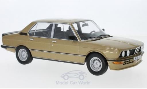 Modelauto Bmw M535 berline 35i (E12) gold 1980 1/18 Norev