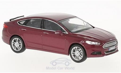 Modelauto Ford Mondeo Berline metallic rood 2014 1/43 Norev