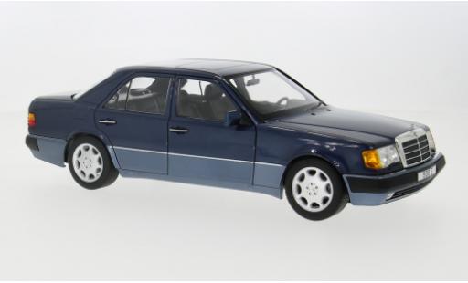 Modelauto Mercedes 500 Base E (W124) blauw 1990 1/18 Norev