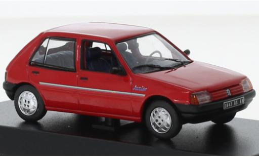 Modelauto Peugeot 205 Junior rood 1988 1/43 Norev