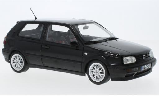 Modelauto Volkswagen Golf GTI III zwart 1996 1/18 Norev