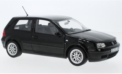 Modelauto Volkswagen Golf GTI IV zwart 1998 1/18 Norev