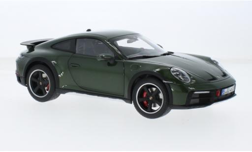 Modelauto Porsche 911 Dakar metallic groen 2022 1/18 Norev