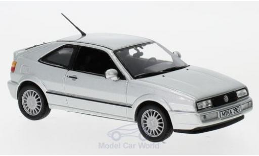 Modelauto Volkswagen Corrado G60 grijs 1990 1/43 Norev