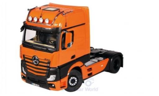 Modelauto Mercedes Actros Gigaspace 4X2 oranje/zwart 1/18 NZG