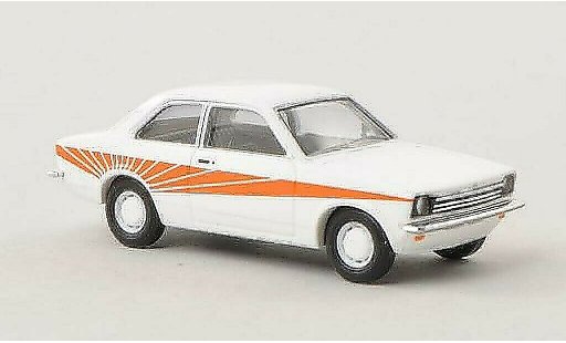 Opel Kadett C Swinger 1/87 Busch wit/oranje 1977 modelauto