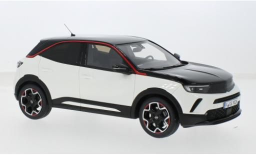 Modelauto Opel Mokka GS Line -E Lin wit 1/18 Ottomobile