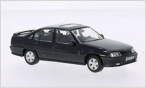 Opel Omega Base 1/43 Vanguards 3000 metallic zwart modelauto