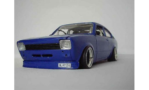 Opel Kadett C coupe 1/18 Minichamps sr 1976 blauw modelauto