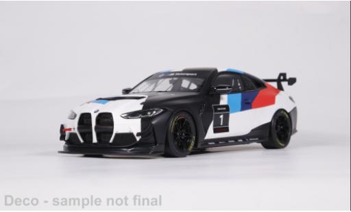 Modelauto Bmw M4 coupe GT4 wit/Dekor 2022 1/18 Ottomobile
