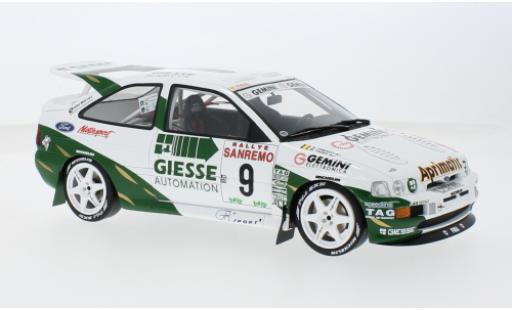 Modelauto Ford Escort Cosworth RS No.9 Giesse Group Rally WM Rally San Remo 1994 1/18 Ottomobile