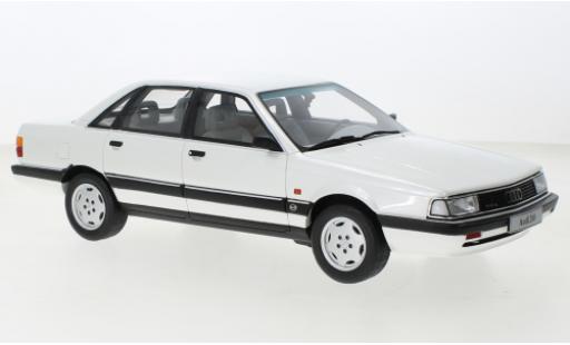 Modelauto Audi 200 quattro 20v metallic wit 1989 1/18 Ottomobile