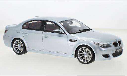 Modelauto Bmw M5 berline (E60) metallic grijs 2008 1/18 Ottomobile