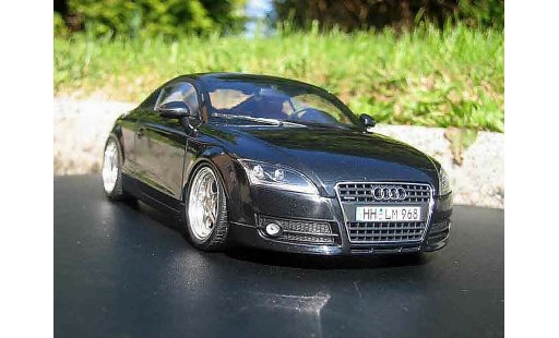 Audi TT rs coupe 1/18 Minichamps quattro 3.2 jantes porsche modelauto
