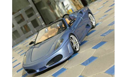 Ferrari F430 spider 1/18 Hot Wheels blauw metallized modelauto