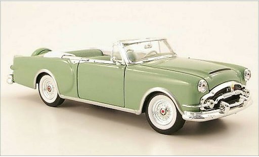 Packard Caribbean Base 1/24 Welly groen 1953 modelauto