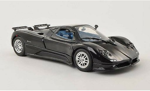 Pagani Zonda C12 1/18 Motormax zwart 2004 modelauto