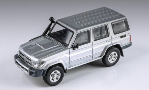 Modelauto Toyota Land Cruiser 70 76 grijs 1/64 Para64