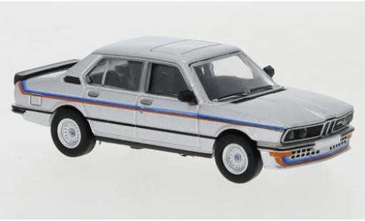 Modelauto Bmw M535 berline i (E12) grijs/Dekor 1980 1/87 PCX87