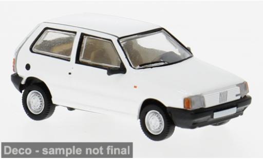 Modelauto Fiat Uno Berlina wit 1983 1/87 PCX87